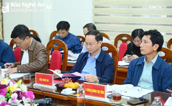 Đại diện các cơ quan thuộc Khối thi đua các cơ quan Đảng dự hội nghị. Ảnh: Thành Cường