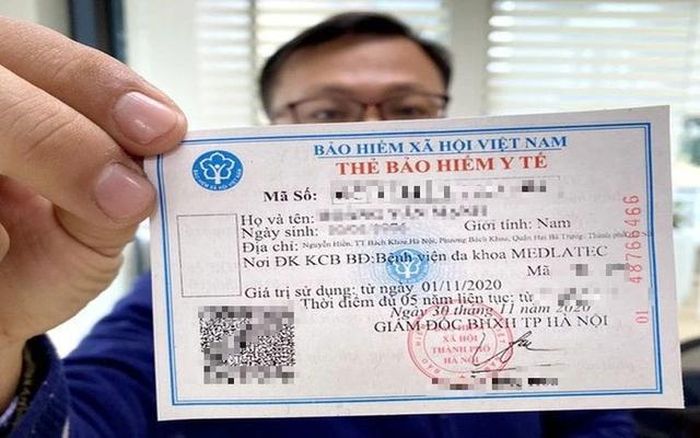 Chi phí dịch vụ khám bệnh, chi phí dịch vụ ngày giường bệnh và chi phí dịch vụ kỹ thuật, xét nghiệm của người tham gia BHYT được thanh toán theo số lượng thực tế sử dụng cho người bệnh và mức giá theo quy định hiện hành.