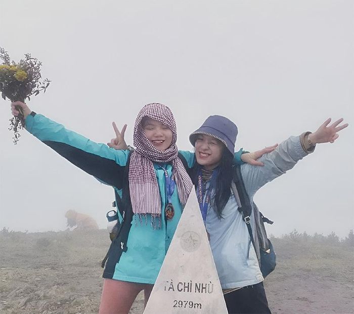 Trên đỉnh Tà Chì Nhù.