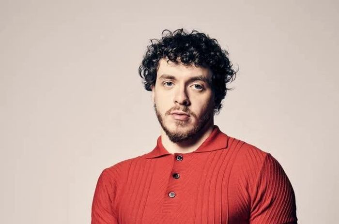Nam ca sĩ sinh năm 1998 Jack Harlow