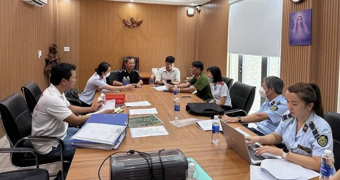 Bà Rịa - Vũng Tàu tăng cường phối hợp giữa các lực lượng chức năng kiểm tra, kiểm soát thị trường dịp cuối năm - Ảnh: Cục QLTT BRVT
