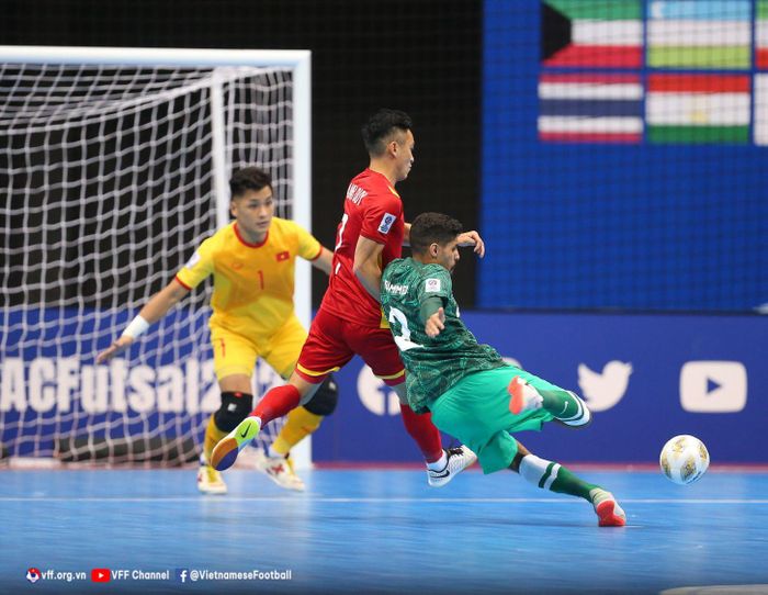 ĐT futsal Việt Nam đối đầu ĐT Saudi Arabia - Ảnh: VFF