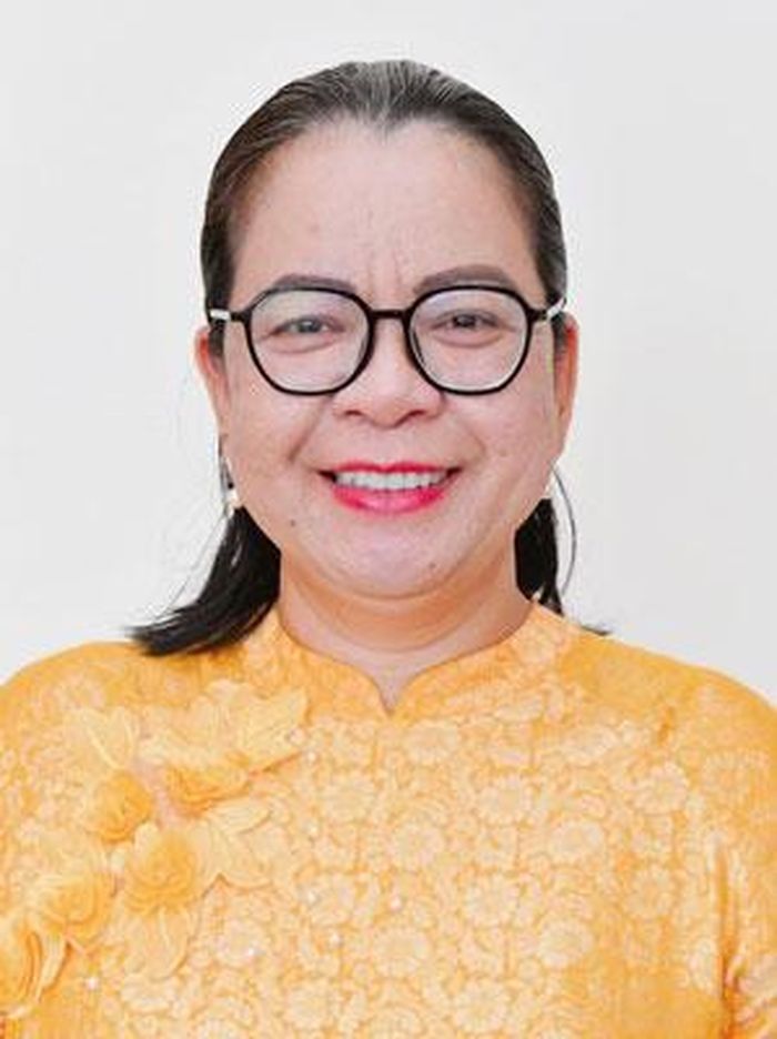Bà VÕ THỊ TRUNG TRINH
