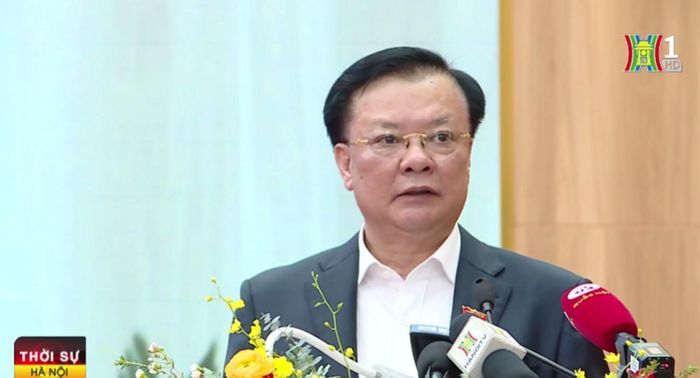 Bí thư Thành ủy Đinh Tiến Dũng - Trưởng đoàn Đại biểu quốc hội Thành phố Hà Nội