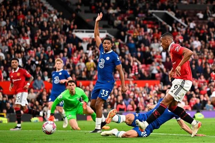Thực tế Chelsea vẫn sẽ được đánh giá cao hơn nhiều so với MU.