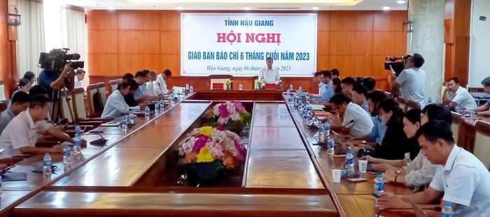 Quang cảnh hội nghị giao ban báo chí