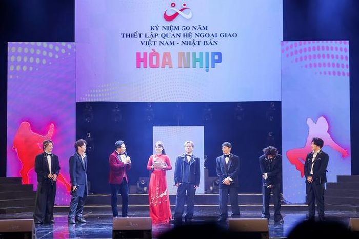 Chương trình nghệ thuật "Hòa nhịp"