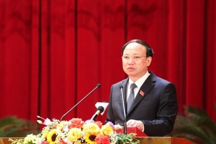 Bí thư, Chủ tịch HĐND tỉnh Quảng Ninh Nguyễn Xuân Ký phát biểu bế mạc kỳ họp.