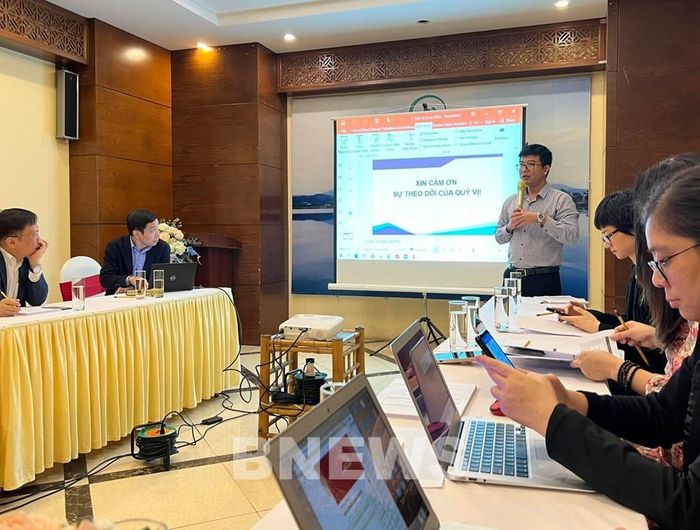 Toàn cảnh sự kiện "Kinh tế vĩ mô 2023 và những thay đổi về chính sách thuế để cải thiện chất lượng tăng trưởng" do Trung tâm Nghiên cứu Kinh tế và Chiến lược tổ chức. Ảnh: Ngọc Quỳnh/BNEWS/TTXVN