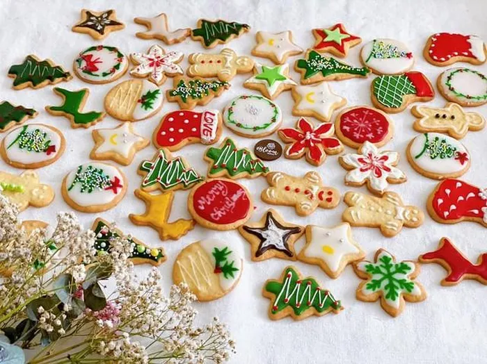 Những chiếc bánh quy bơ họa tiết Noel là món quà Giáng sinh ngọt ngào