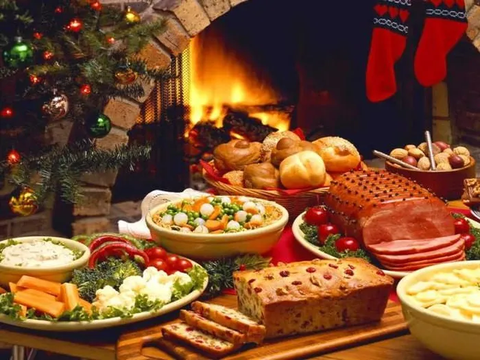 Một bữa tối ấm áp bên người thân cũng là món quà Giáng sinh ý nghĩa