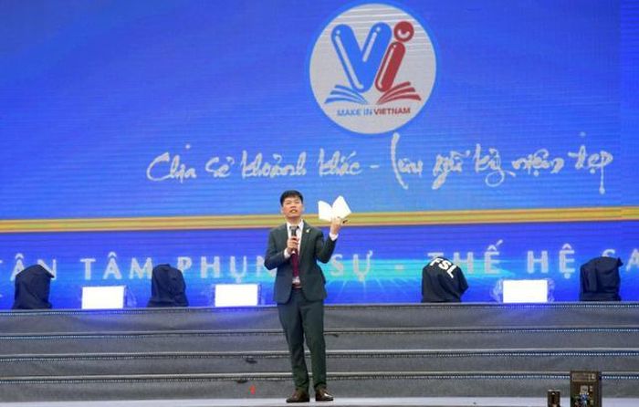 Ông Lê Trung Hiếu - Nhà sáng lập và CEO Công ty CP Tập đoàn Công nghệ Vzone Global Lê Trung Hiếu chia sẻ tại buổi lễ.