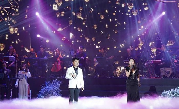 Minh Thu song ca cùng Tấn Minh