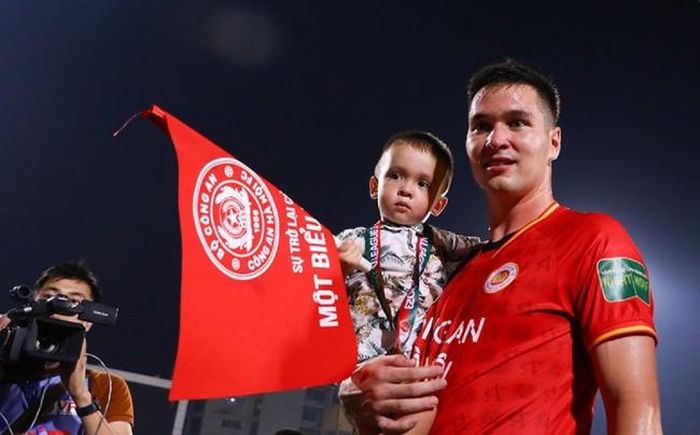 Thủ thành Filip Nguyễn có thể khoác áo tuyển Việt Nam