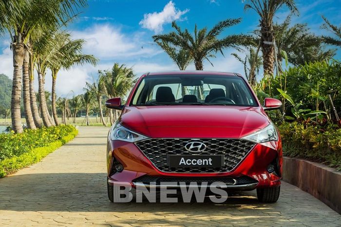 Hyundai Accent tiếp tục là mẫu xe có số lượng bán hàng tốt nhất của TC Group hàng tháng và tháng thứ 2 liên tiếp đứng thứ 2 trong Top 10 mẫu xe bán chạy nhất Việt Nam. Ảnh: BNEWS/TTXVN phát