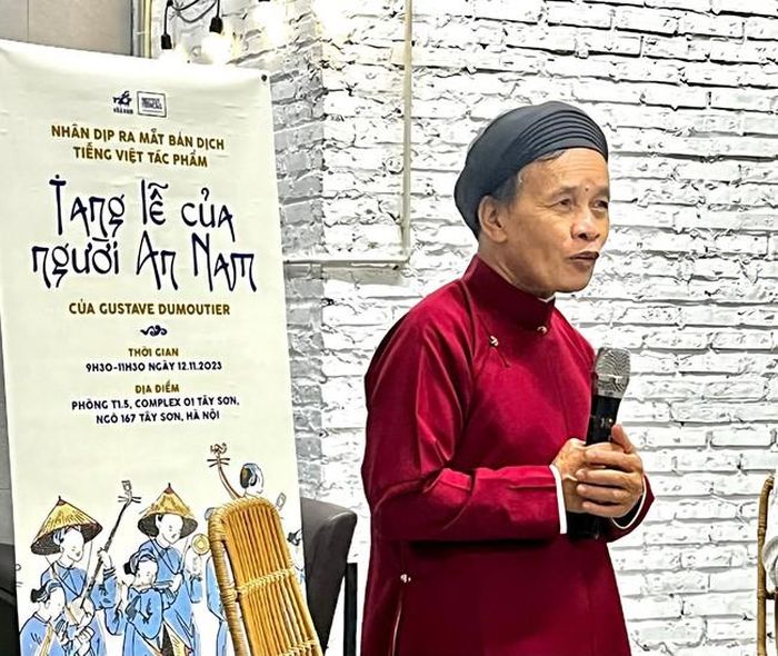PGS-TS Bùi Xuân Đính tại sự kiện ra mắt sách Tang lễ của người An Nam