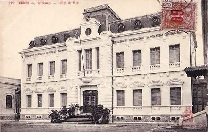 Tòa Thị chính Hải Phòng
