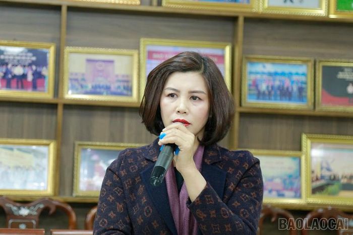  Các đại biểu thảo luận về nhiệm vụ, giải pháp thực hiện công tác thi đua của khối trong năm 2024. 