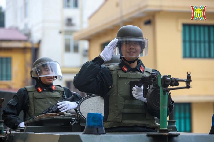 Các chiến sĩ trong ngày ra quân.