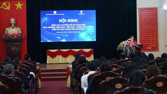 TP Nam Định triển khai CĐS tới tất cả các trường Mầm non, Tiểu học, THCS trên địa bàn.