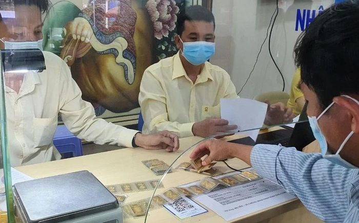  Giá vàng miếng SJC tăng mạnh 