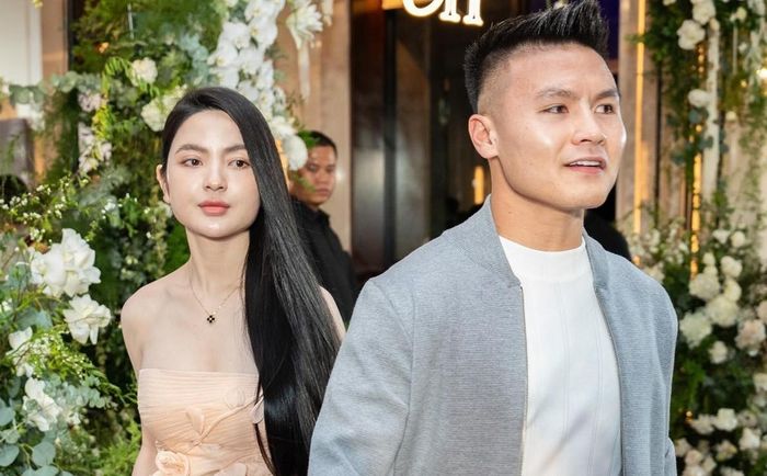 Quang Hải và bạn gái Chu Thanh Huyền.