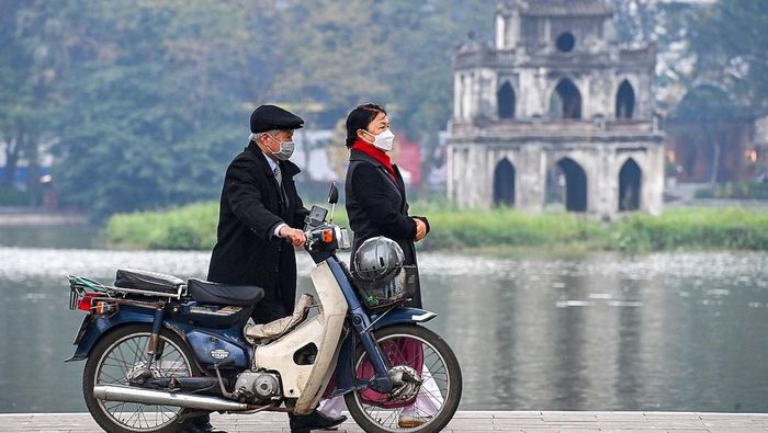 Một sớm mùa đông ở Hồ Gươm. Ảnh: Giang Huy