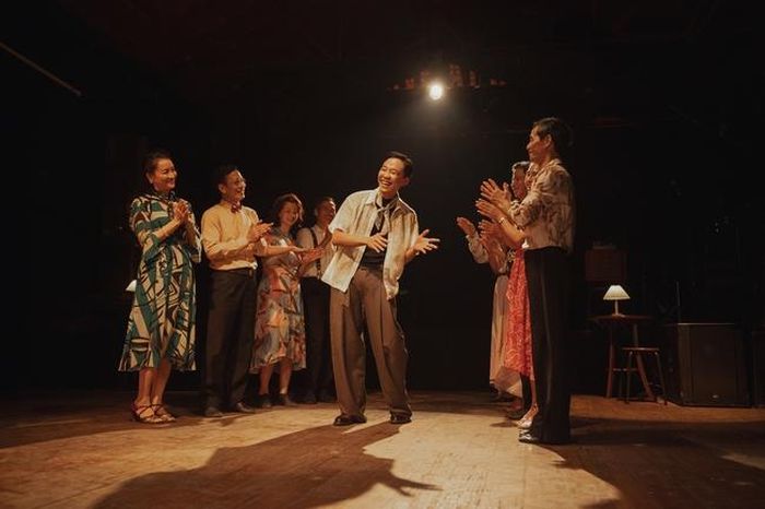 MV "Để anh không" của Madihu: