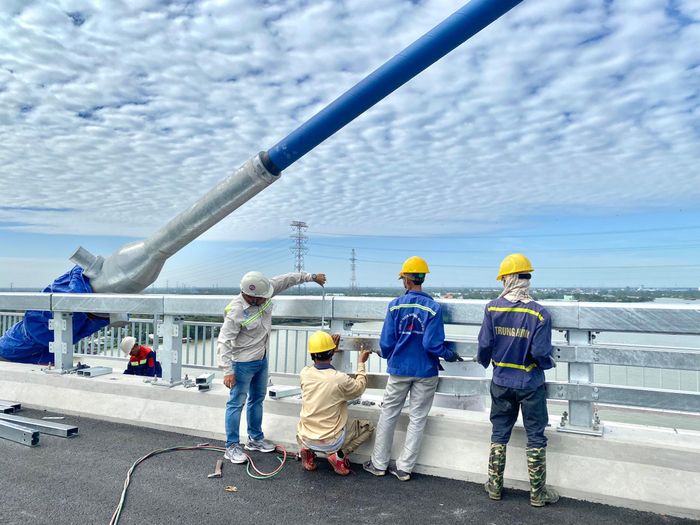  Thi công thành cầu Mỹ Thuận 2 trước ngày khánh thành 