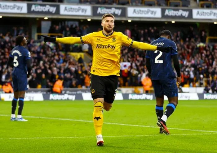 Matt Doherty dập tắt hy vọng có điểm của Chelsea với bàn nâng tỷ số lên 2-0 ở phút 90+3.