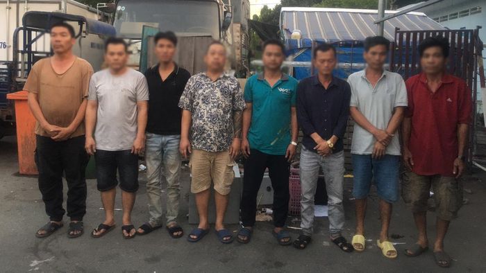  Nhóm đối tượng ở bãi xe Phạm Hùng bị bắt giữ 