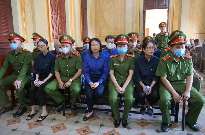 Các bị cáo tại tòa