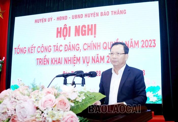  Phó Chủ tịch UBND tỉnh Hoàng Quốc Khánh phát biểu chỉ đạo tại hội nghị. 