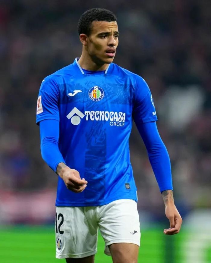 Barca sẵn sàng chiêu mộ Mason Greenwood bằng mức phí 40 triệu bảng Anh. 