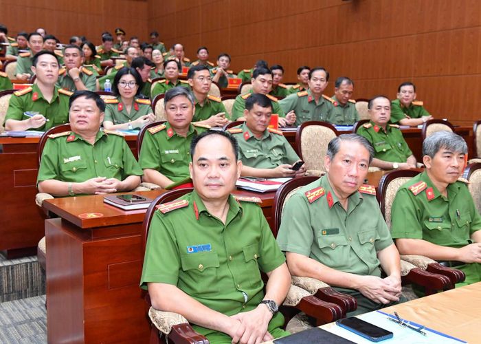  Lãnh đạo Công an TP Thủ Đức và các quận huyện dự hội nghị. Ảnh: VIỆT DŨNG 