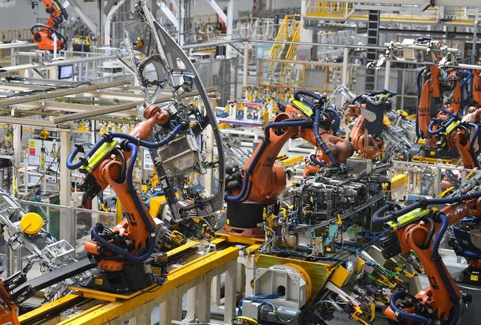 BRICS cần phát triển trong lĩnh vực kinh tế và công nghệ để bắt kịp phương Tây. Ảnh: THX