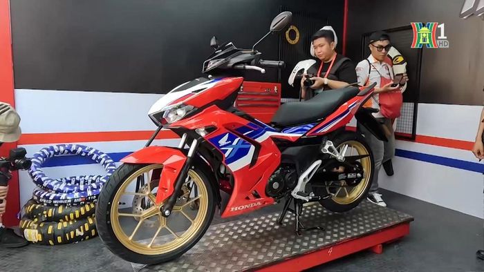 Mẫu xe côn tay thể thao Honda Winner X 2024.