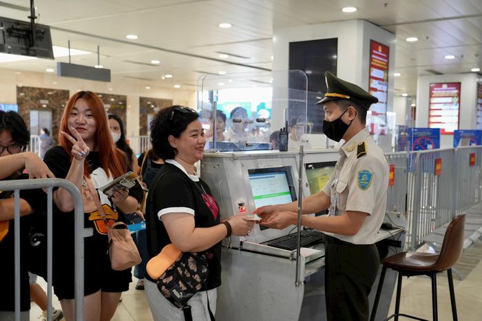 Các đơn vị trong ngành Hàng không tăng cường tối đa an ninh, an toàn phục vụ hành khách.