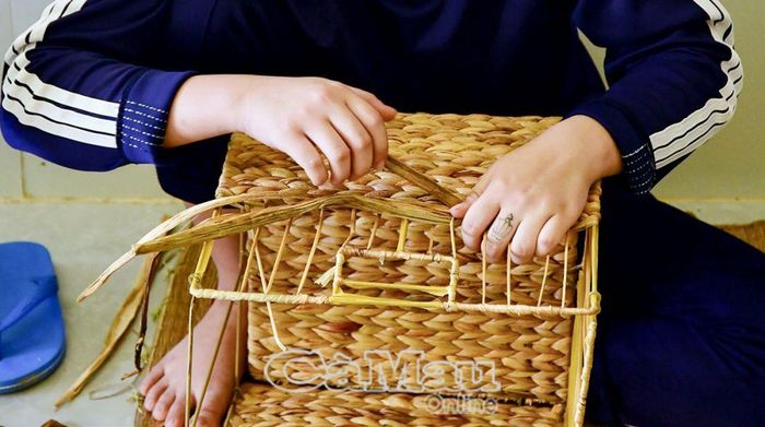 Học viên nữ có khu vực sinh hoạt riêng và được đào tạo nghề.