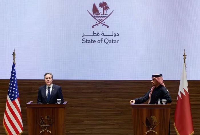 Ngoại trưởng Mỹ Antony Blinken phát biểu tại họp báo ở Qatar. Ảnh: Reuters