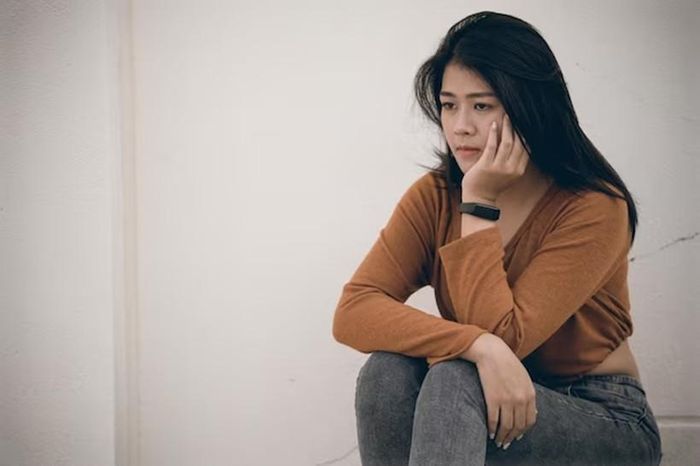  Nếu bạn thực sự quan tâm đến cảm giác của ai đó, đừng thể hiện điều đó bằng cách chỉ trích ngoại hình của họ. (Ảnh: ITN).