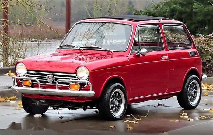  Một logo tương tự từng được Honda sử dụng trên Honda N600, mẫu xe đầu tiên của hãng dành cho thị trường Mỹ. Ảnh: ClassicCars. 