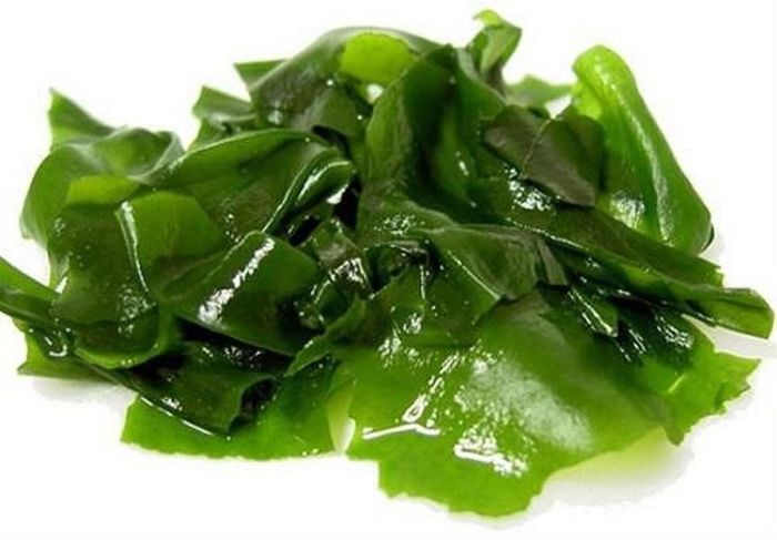 Rong biển chứa một lượng lớn vitamin, khoáng chất sẽ chống oxy hóa, giúp bạn khỏe mạnh hơn.