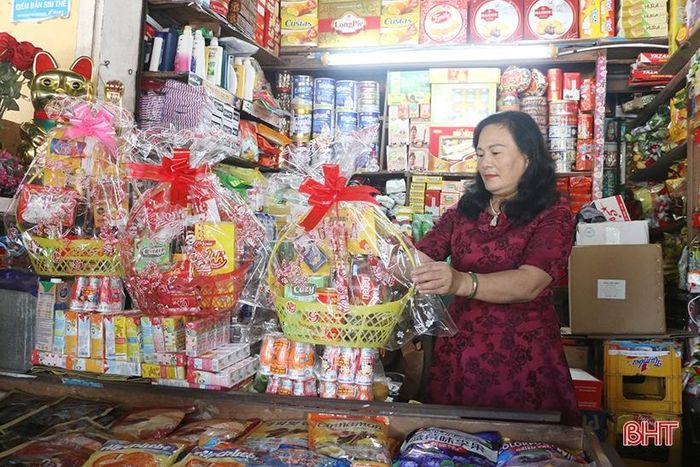 Tết năm nay, bà Hường nhập thêm số lượng hàng hơn 30% so với thường ngày.