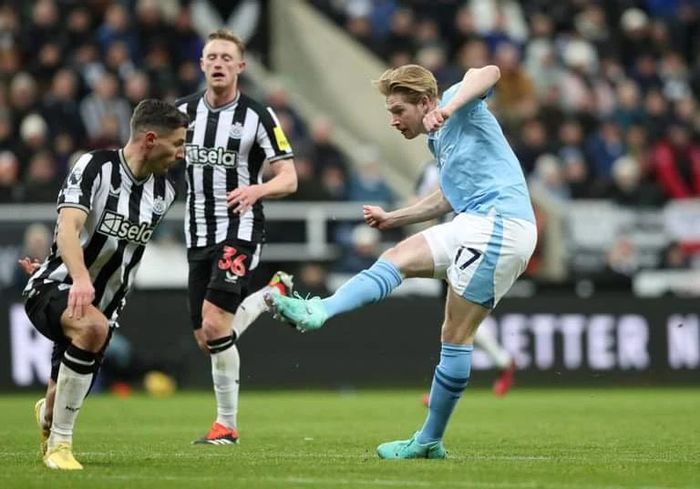 Kevin De Bruyne tỏa sáng với 1 bàn thắng và 1 kiến tạo thành bàn. Ảnh: Getty