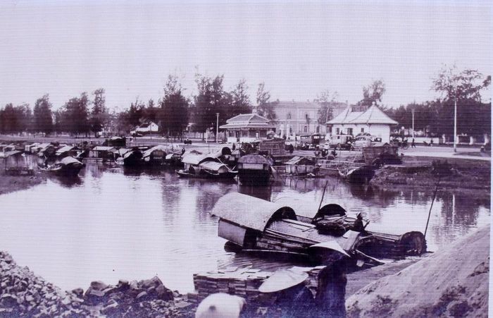  Bức ảnh chụp vùng Cửa Tiền, đô thị Vinh xưa. Ảnh tư liệu 
