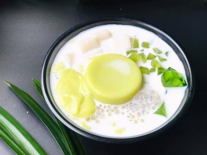 Ăn nhiều nước cốt dừa dễ gây tăng cân.