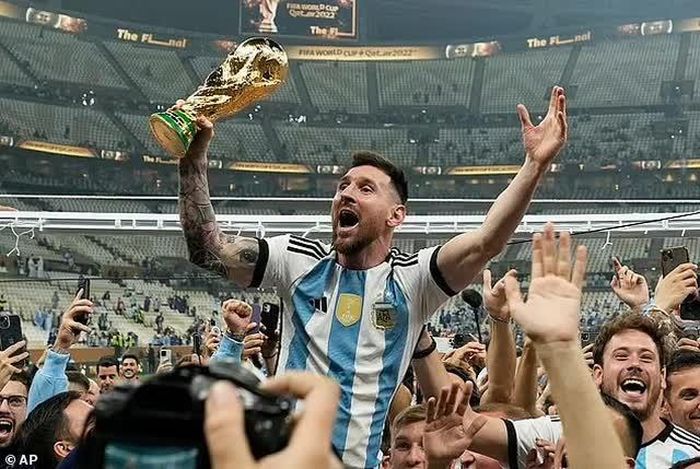Messi tiếp tục nâng cao nhiều danh hiệu cá nhân kể từ khi vô địch World Cup 2022. Ảnh: AP