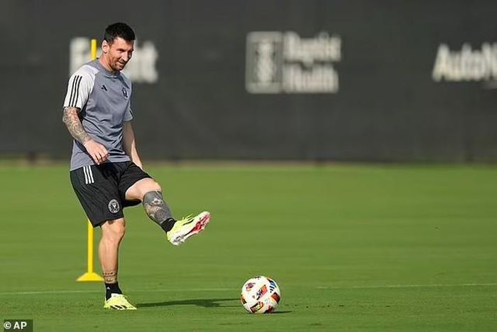 Messi đã không tham dự lễ trao giải The Best của FIFA ở London vào thứ Hai để ở lại Mỹ tập luyện cùng Inter Miami. Ảnh: AP