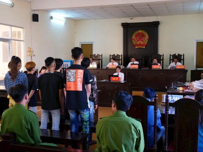 Quang cảnh buổi xét xử